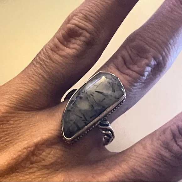 New Artisan Grey Tourmalinated Quartz Stone 925 Sterling Silver Flower Ring - Picture 14 of 17